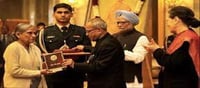 Padma Bhushan Awardee Ela Bhatt passes away...